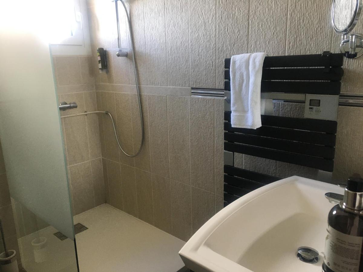 Logis Hotel Restaurant Spa Les Balcons De L'Esperance Limeuil Exterior photo